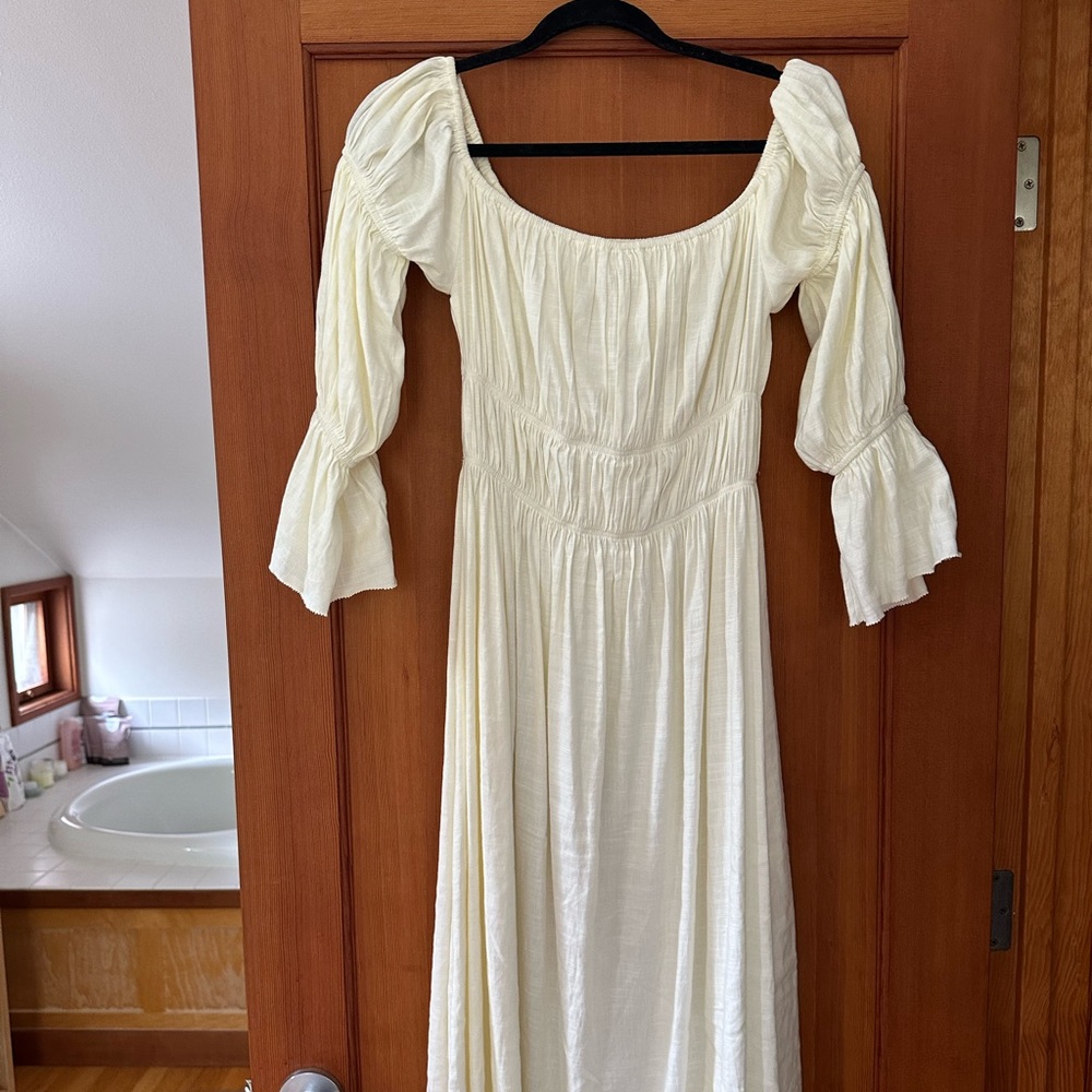 Cult Gaia White Off-Shoulder Midi Dress
